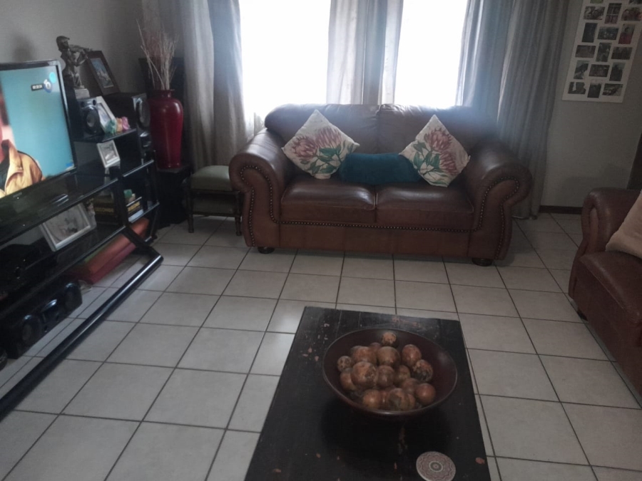 2 Bedroom Property for Sale in Bodorp North West